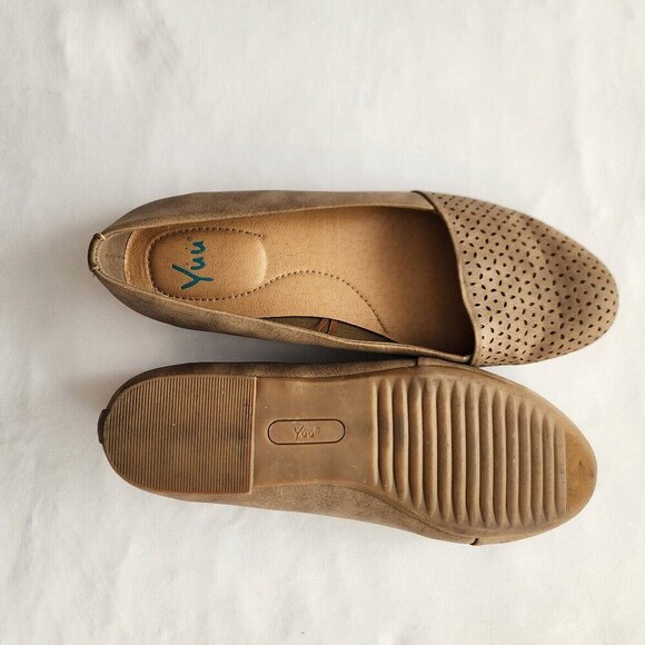 Yuu Tan Perforated Flats - Picture 2 of 4